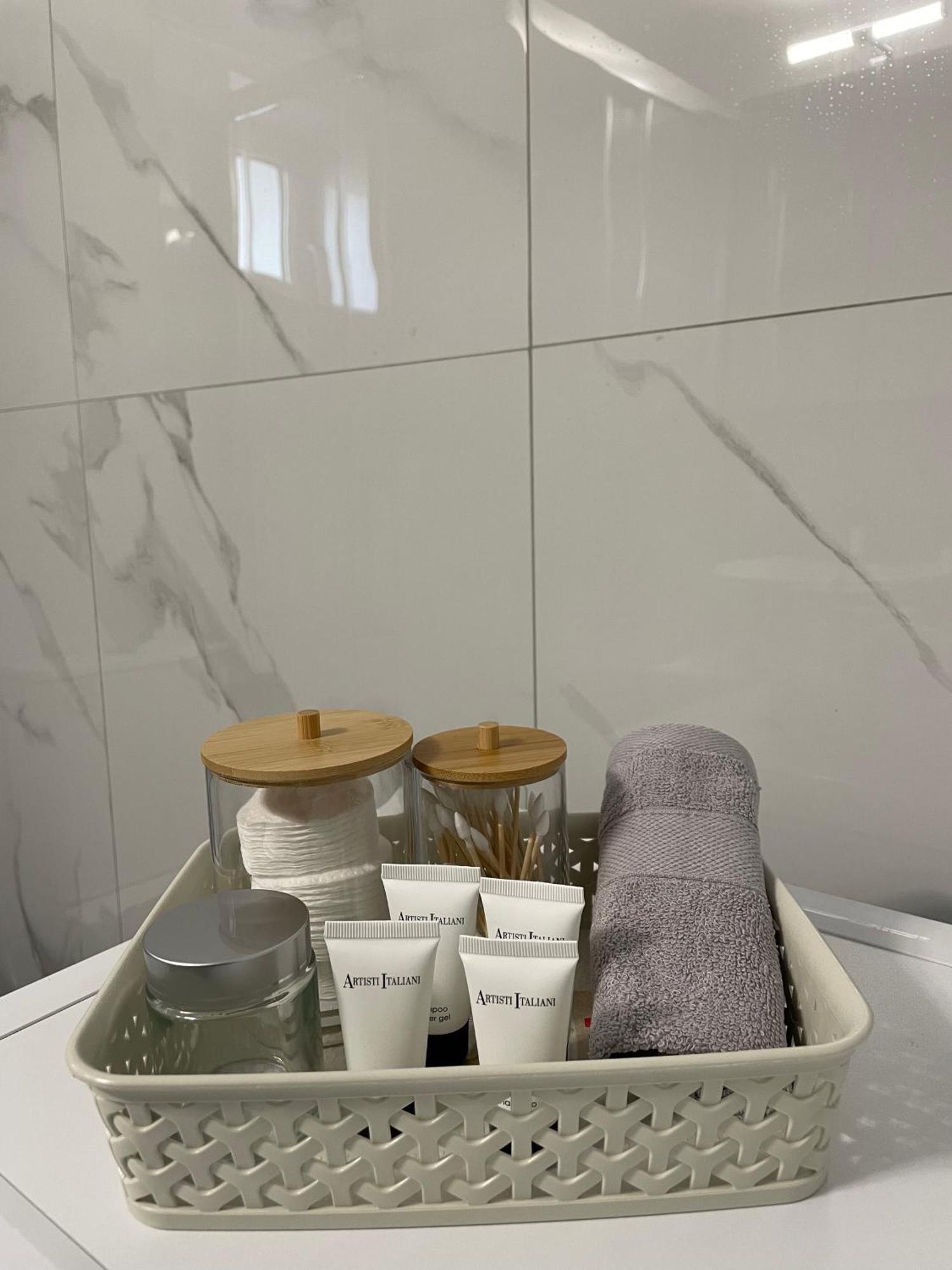 Dt Luxury Apartment เนอาเปรามอส ภายนอก รูปภาพ
