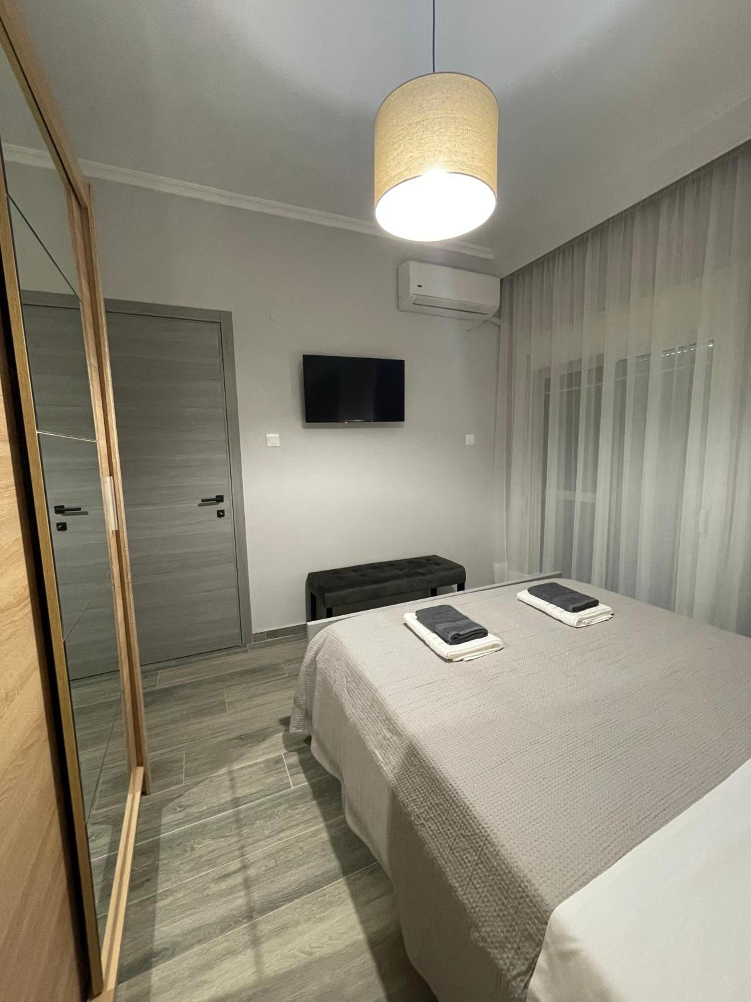Dt Luxury Apartment เนอาเปรามอส ภายนอก รูปภาพ