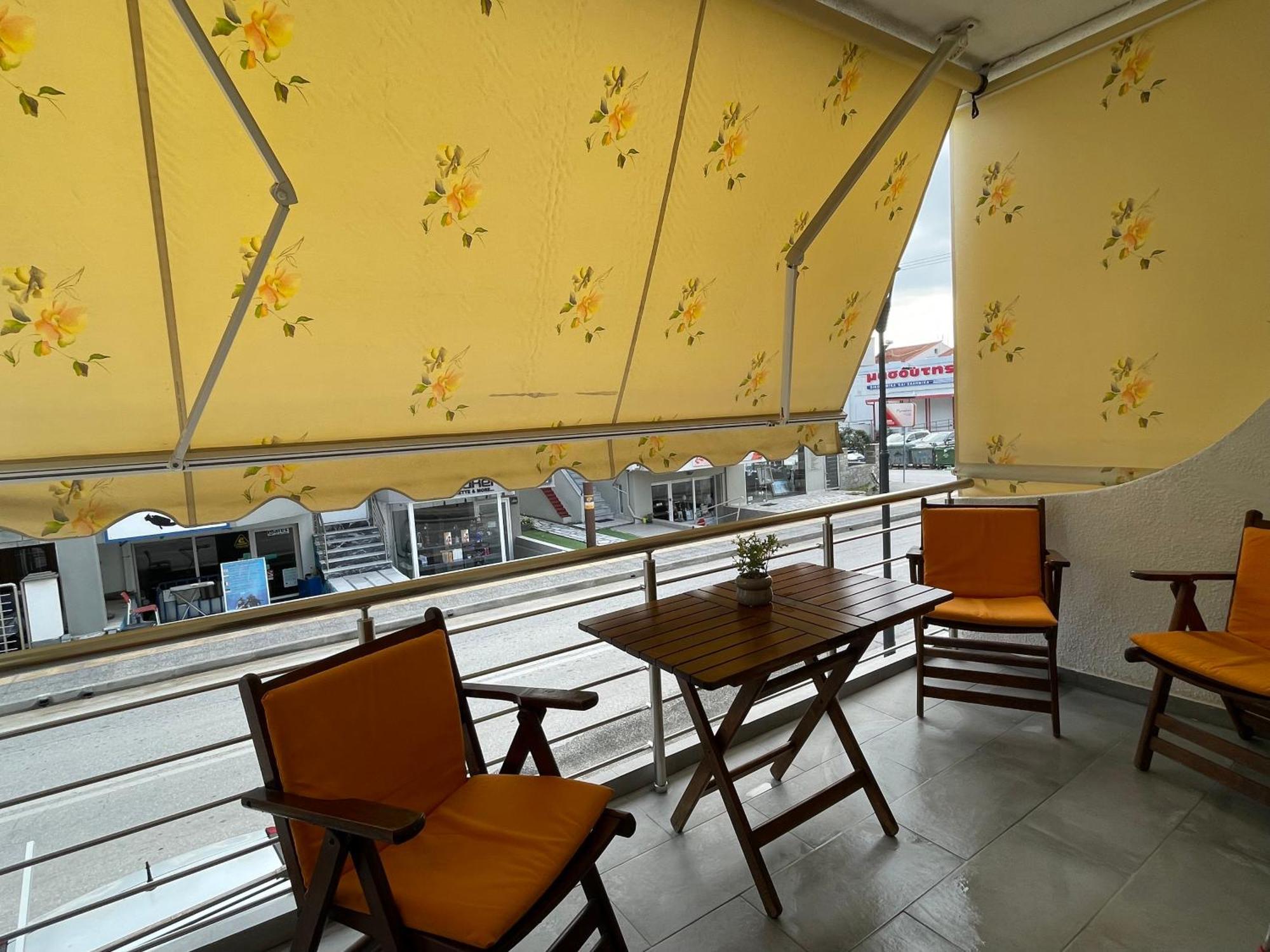 Dt Luxury Apartment เนอาเปรามอส ภายนอก รูปภาพ